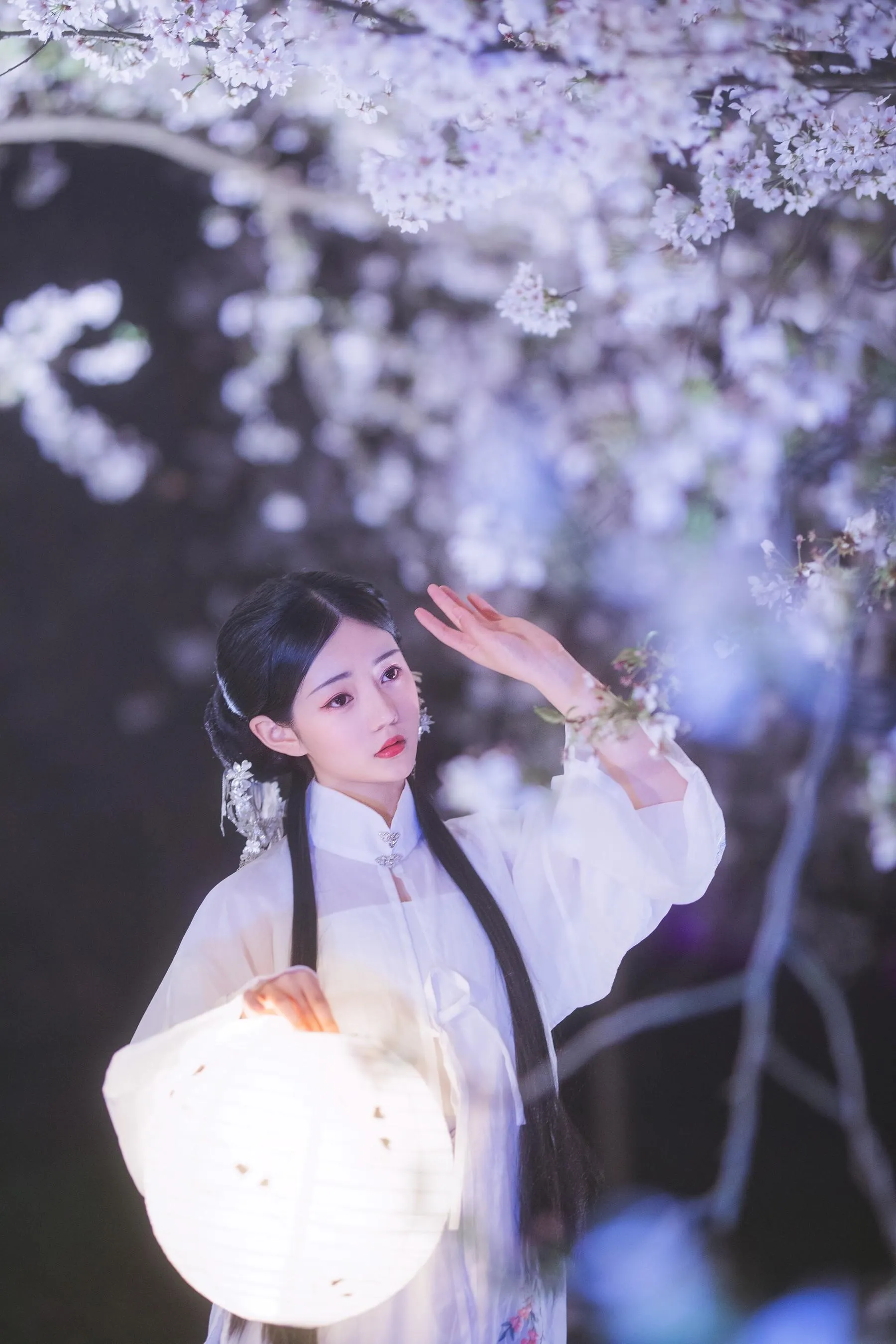 [艺图语] 2022.05.11 梦遣看花人 吴莹琨琨 [22P]插图5
